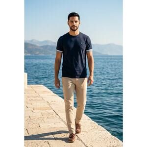 Fred Perry Men’s Navy Cuff T- Shirt VTG Large